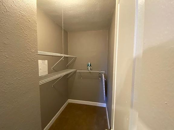 5th image of 7224 Anna Ave