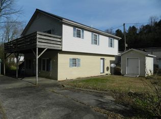 54 River Pass Rd, Road, KY 41635