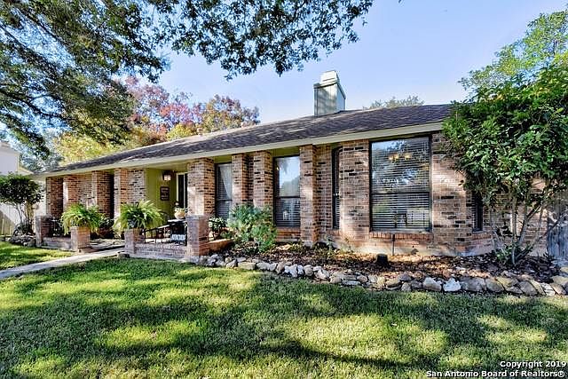 1st image of 2207 Pebble Crest Cir