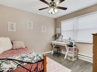 1422 Rose St APT 4, La Crosse, WI 54603