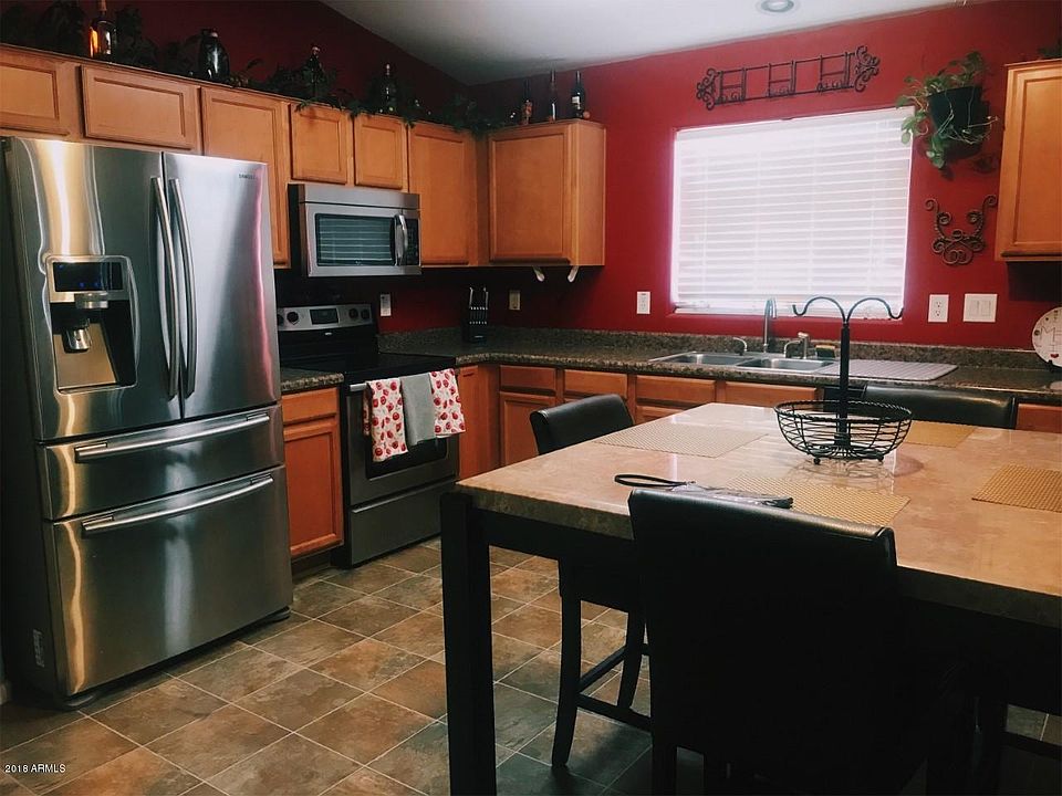 1st image of 23586 W Tamarisk Ave