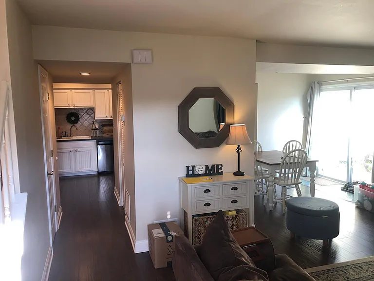 185 Reliance Pl — Photo 6