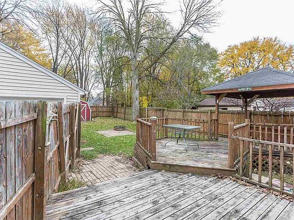 Wood Deck off Kitchen