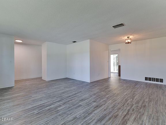 4th image of 388 Military Blvd
