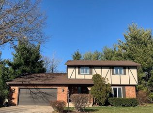 713 Fairoaks Rd, Metamora, IL 61548