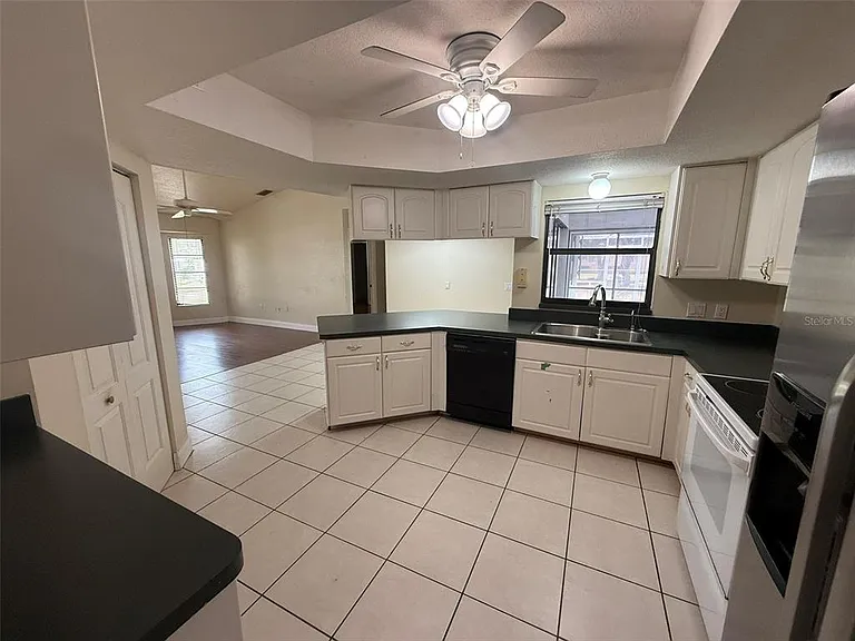 1001 S Wapello St — Photo 10
