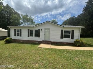 41 Cambridge Dr, Jackson, TN 38305