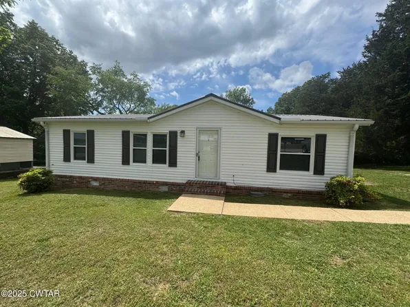 41 Cambridge Dr, Jackson, TN 38305