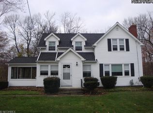 462 Miner Rd, Highland Heights, OH 44143