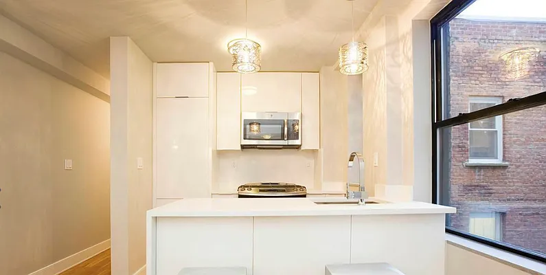 Rented by CiCi Realty Corporation | media 50