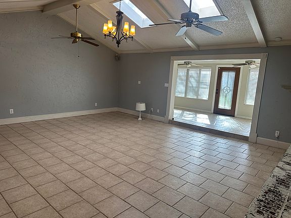 4th image of 8014 Elkhart Ave