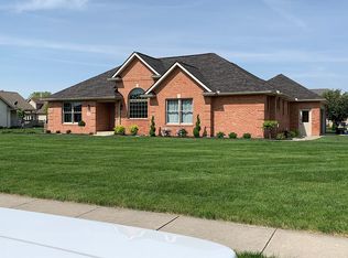 206 Linwood Dr #DR08, Columbus Grove, OH 45830