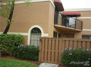 8207 Thames Blvd APT D, Boca Raton, FL 33433