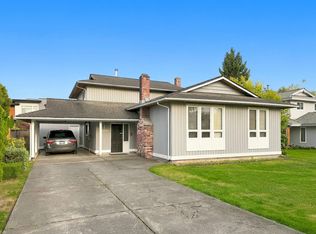 10760 Seamount Rd, Richmond, BC V7A4P6