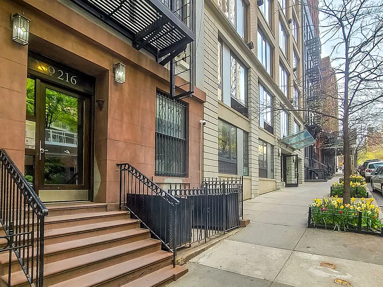 216 E 95th St #1W — Photo 12