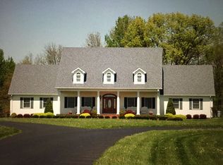 5640 Russell Springs Rd, Columbia, KY 42728