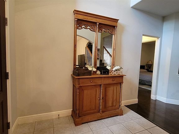 2nd image of 21650 Bay Palms Dr