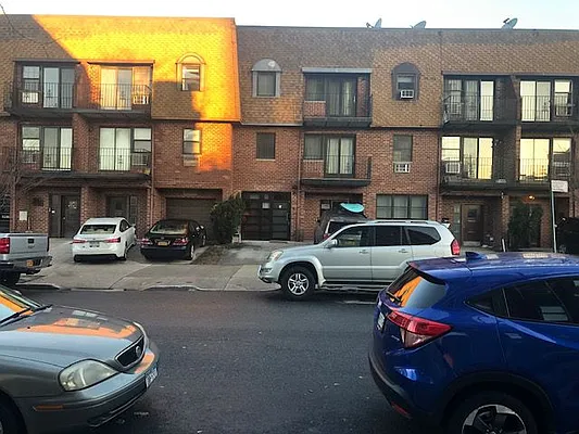 Rented by 18 REALTY | media 1