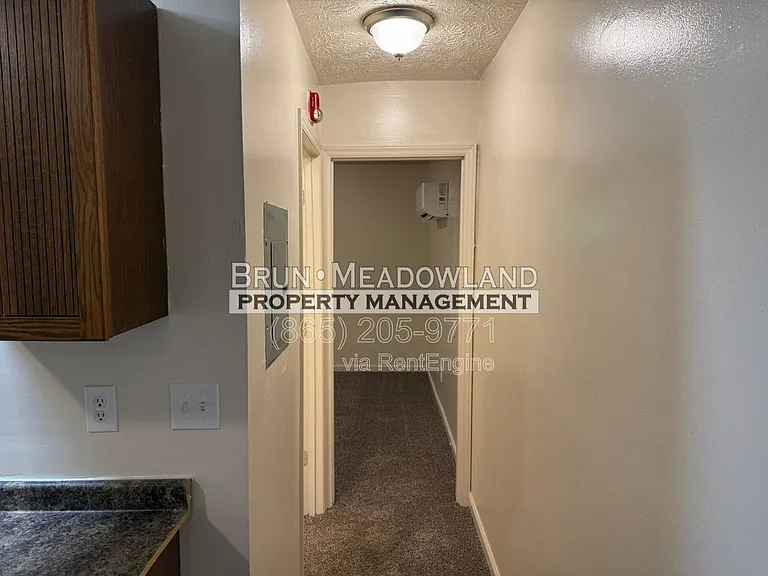 5525 Jacksboro Pike #18 — Photo 11