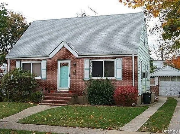 396 2nd, Uniondale, NY 11553