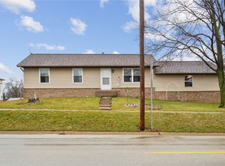 308 N Main St, Onslow, IA 52321