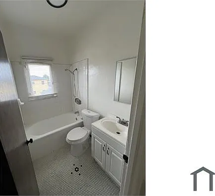 5350 Verona St #7 — Photo 8