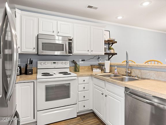 5th image of 245 Plaza Beach Dr Unit 2B