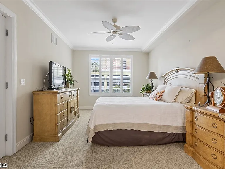 2825 Palm Beach Blvd #203 — Photo 14