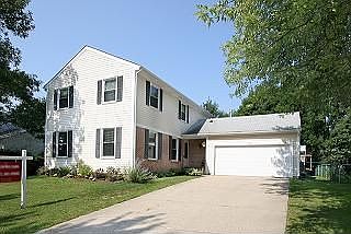 1st image of 212 Crabtree Ln