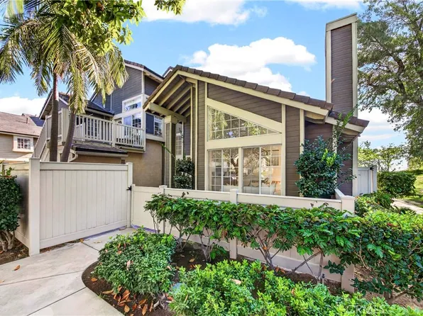 20745 E Crest Ln, Walnut, CA 91789
