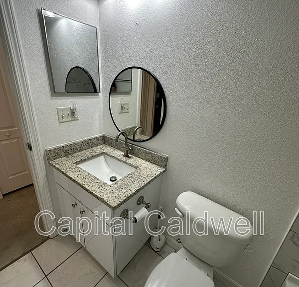 1215 E 29th Ave — Photo 12