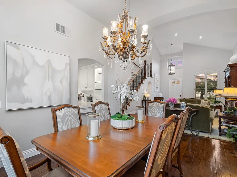 1412 Cressa Ct — Photo 9
