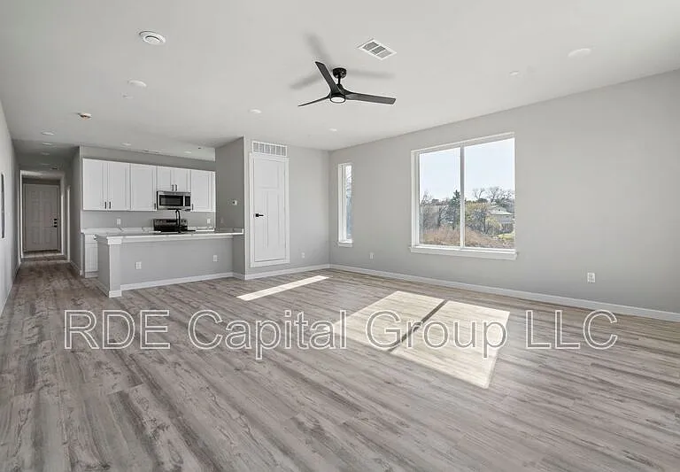 948 Corinth Street Rd #3 — Photo 24
