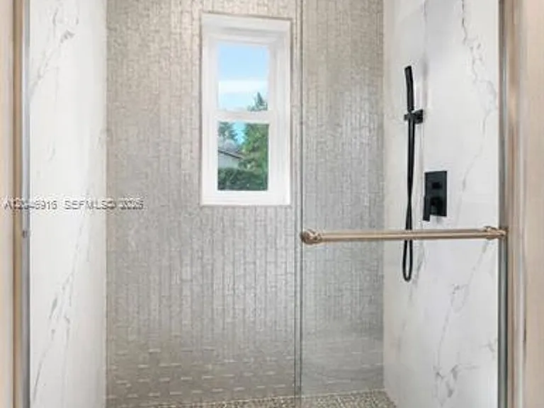 432 NW 103rd St #1 — Photo 13