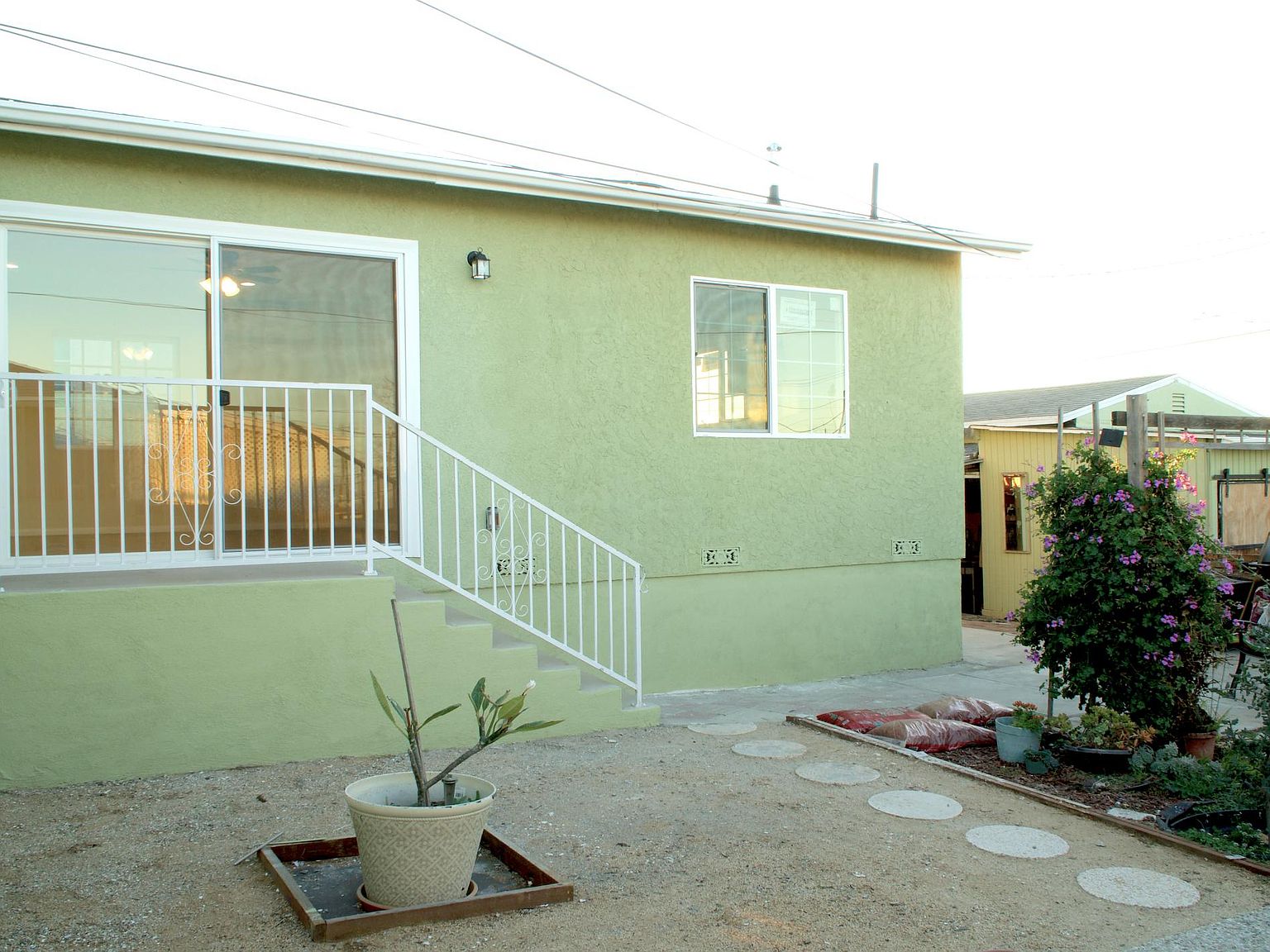 818 W 130th St, Gardena, CA 90247 Zillow