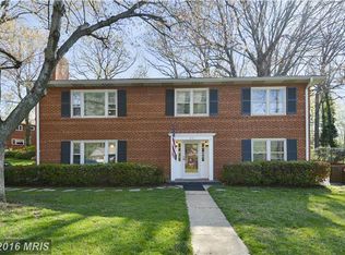 3151 Patrick Henry Dr, Falls Church, VA 22044