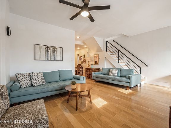 3rd image of 3226 W Le Moyne St
