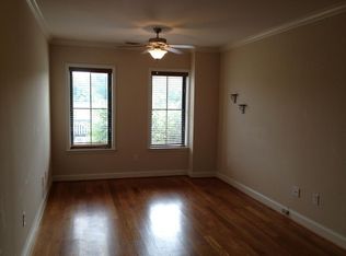 510 Broad St APT 209, Fuquay Varina, NC 27526