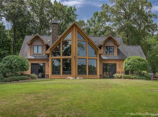 395 Jessie Jones Dr, Benton, LA 71006