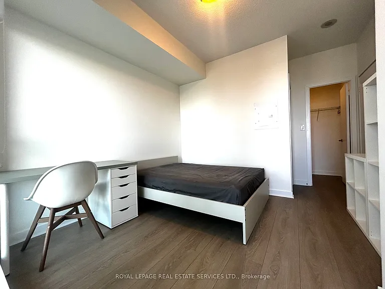 4070 Confederation Pkwy #2909 — Photo 22