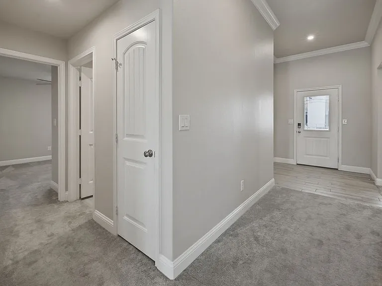 6801 Baron Dr — Photo 19