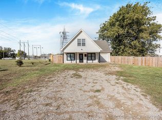 413 W Pogue St, Cleveland, OK 74020