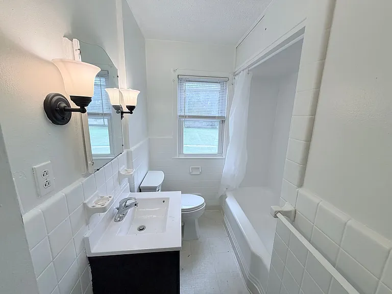 6109 Penn Ave S — Photo 15