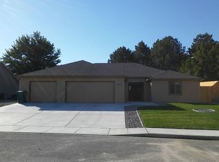 1905 W 39th Ave, Kennewick, WA 99337