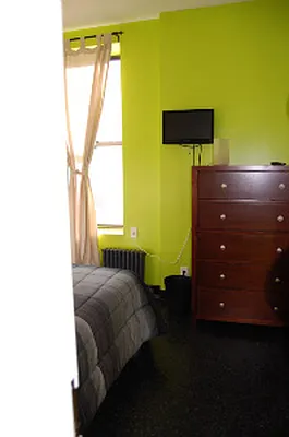 Rented by Uptown Property Group | media 18