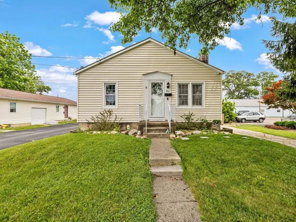 440 Long St, Ashville, OH 43103