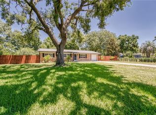 1010 Hummingbird Ln, Brandon, FL 33511