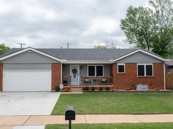 4801 Bermuda Cir, Sand Springs, OK 74063