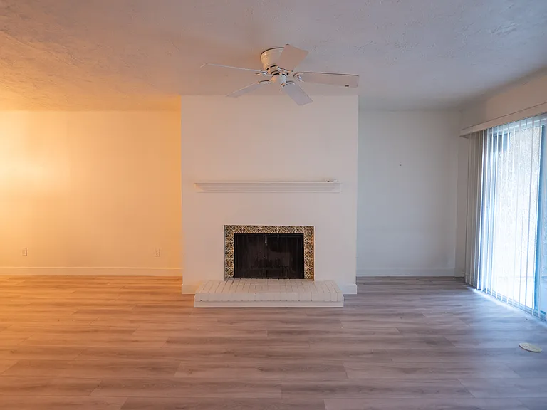 558 N Dodge Blvd — Photo 6