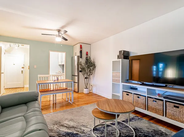 6515 38th Ave APT 2A, Flushing, NY 11377